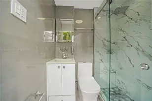 5635 W 13th Ct, Hialeah, FL 33012 - Photo 39