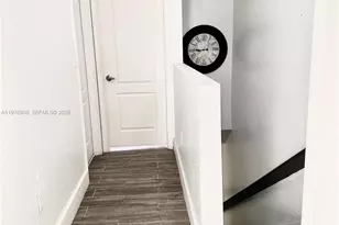 17046 SW 137th Pl, Miami, FL 33177 - Photo 9