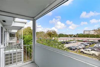 1400 N Tallwood Ave #306, Hollywood, FL 33021 - Photo 29