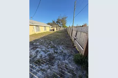 530 20th Pl SW, Vero Beach, FL 32962 - Photo 3