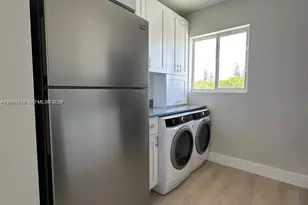 1101 NE 80th St, Miami, FL 33138 - Photo 11