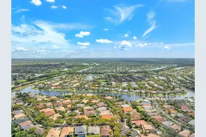 1435 Cardinal Way, Weston, FL 33327 - Photo 7