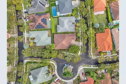 1435 Cardinal Way, Weston, FL 33327 - Photo 11