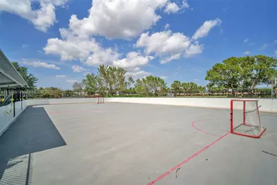 1435 Cardinal Way, Weston, FL 33327 - Photo 51