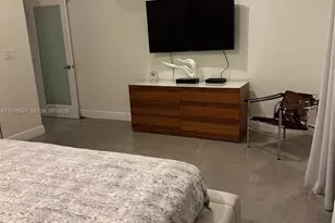 700 NE 25th St, Miami, FL 33137 - Photo 15