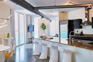 700 NE 25th St, Miami, FL 33137 - Photo 15