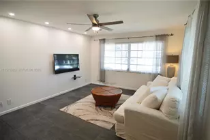 10125 S 42nd Ave S, Boynton Beach, FL 33436 - Photo 1