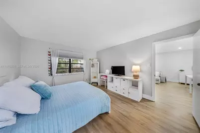 130 S Cypress Rd #612, Pompano Beach, FL 33060 - Photo 17