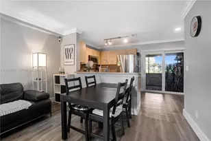 2929 Dorchester Ln, Cooper City, FL 33026 - Photo 7