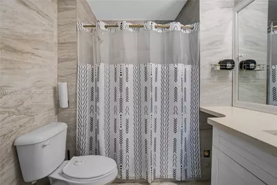 2929 Dorchester Ln, Cooper City, FL 33026 - Photo 29