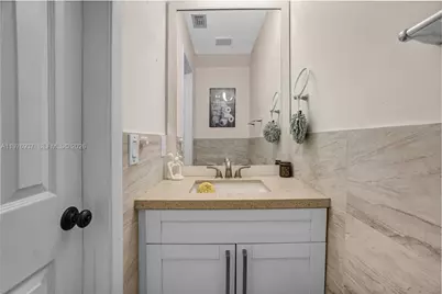 2929 Dorchester Ln, Cooper City, FL 33026 - Photo 19