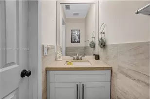 2929 Dorchester Ln, Cooper City, FL 33026 - Photo 19