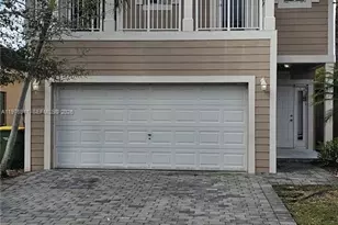 3389 NE 4th St, Homestead, FL 33033 - Photo 3