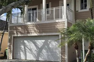 3389 NE 4th St, Homestead, FL 33033 - Photo 1