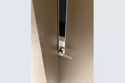 300 Biscayne Blvd Way #1909, Miami, FL 33131 - Photo 31