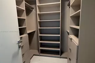 300 Biscayne Blvd Way, Miami, FL 33131 - Photo 33