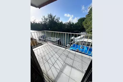 3522 NE 166th St #10, North Miami Beach, FL 33160 - Photo 11