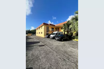 3522 NE 166th St #10, North Miami Beach, FL 33160 - Photo 15