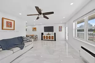 3922 NE 166th St, North Miami Beach, FL 33160 - Photo 7