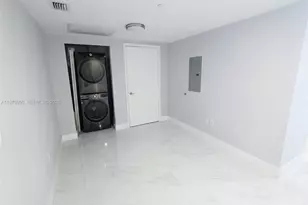 475 Brickell Ave, Miami, FL 33131 - Photo 9