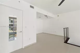 90 SW 3rd St, Miami, FL 33130 - Photo 23
