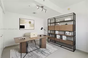 90 SW 3rd St, Miami, FL 33130 - Photo 9