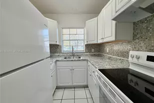 4140 Woodside Dr, Coral Springs, FL 33065 - Photo 1