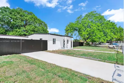16320 NW 19 Ct, Miami Gardens, FL 33054 - Photo 3
