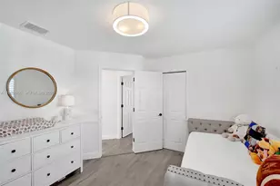 9304 Arborwood Cir, Davie, FL 33328 - Photo 27