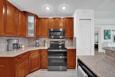 9304 Arborwood Cir, Davie, FL 33328 - Photo 35