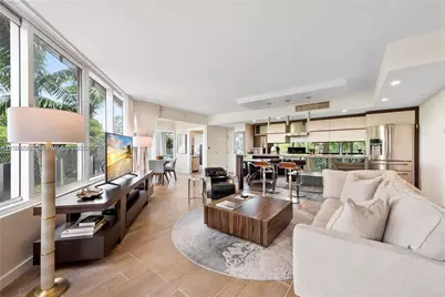 2155 Washington Ct #309, Miami Beach, FL 33139 - Photo 5