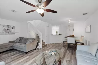 4765 SW 14th St, Deerfield Beach, FL 33442 - Photo 7