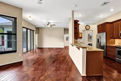 212 Citrus Trl, Boynton Beach, FL 33436 - Photo 11