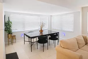 30 NE 26th St, Wilton Manors, FL 33305 - Photo 1