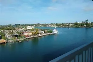 8530 Byron Ave, Miami Beach, FL 33141 - Photo 3