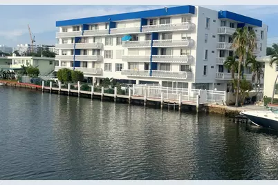 8530 Byron Ave #402, Miami Beach, FL 33141 - Photo 3