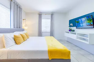 1836 NW 16th Terrace, Miami, FL 33125 - Photo 3