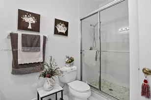 728 SE 2nd St, Pompano Beach, FL 33060 - Photo 17