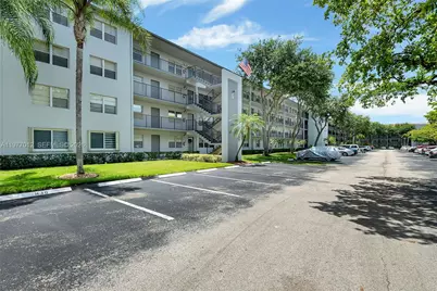 251 SW 132nd Way #408H, Pembroke Pines, FL 33027 - Photo 17