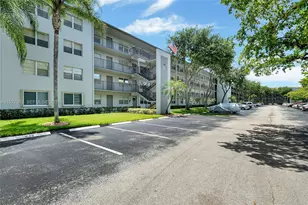 251 SW 132nd Way, Pembroke Pines, FL 33027 - Photo 17