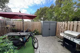 2604 SE 19th St, Homestead, FL 33035 - Photo 19