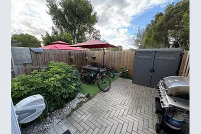 2604 SE 19th St, Homestead, FL 33035 - Photo 27