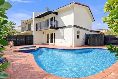 1844 NE 26th Ave #1844, Fort Lauderdale, FL 33305 - Photo 5