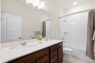 10581 SW Captiva Dr, Port Saint Lucie, FL 34987 - Photo 9