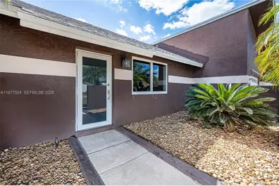 12930 SW 190th St, Miami, FL 33177 - Photo 3