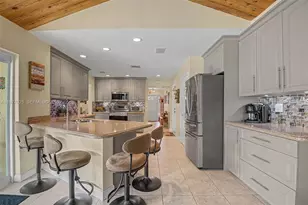2694 SW 14th Dr, Deerfield Beach, FL 33442 - Photo 9