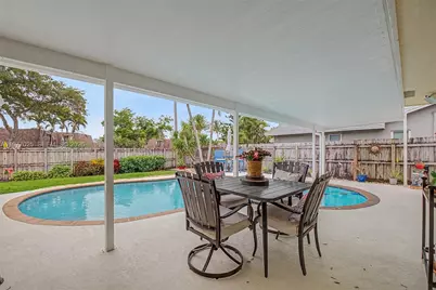 2694 SW 14th Dr, Deerfield Beach, FL 33442 - Photo 23