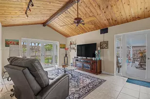 2694 SW 14th Dr, Deerfield Beach, FL 33442 - Photo 13