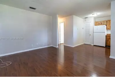 5192 NE 6th Ave #820, Oakland Park, FL 33334 - Photo 3