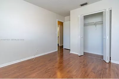 5192 NE 6th Ave #820, Oakland Park, FL 33334 - Photo 13